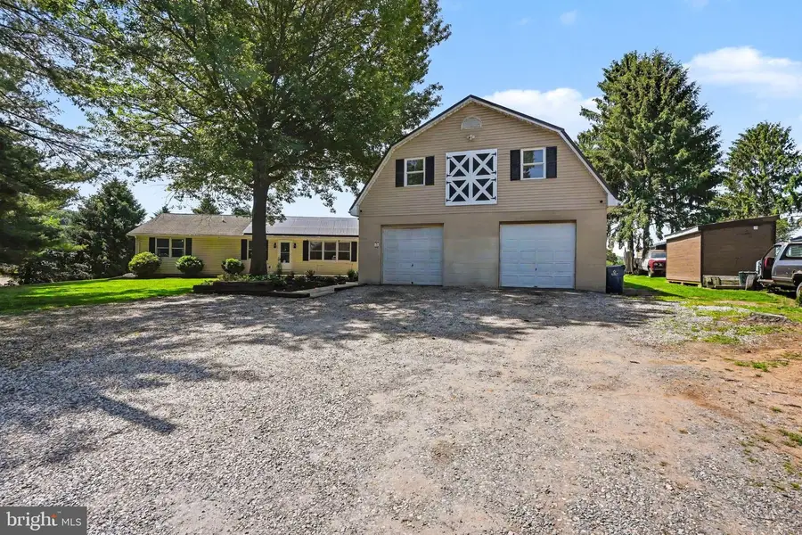 6068 Wildasin Rd, Spring Grove, PA 17362 - #2