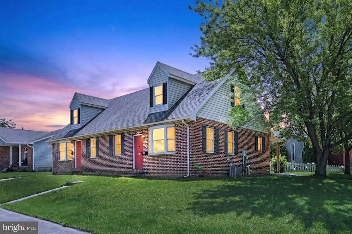439 Grant Dr, Hanover, PA 17331 - #1