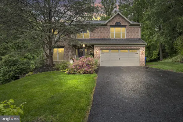 40 Brook Cir, ETTERS, PA 17319