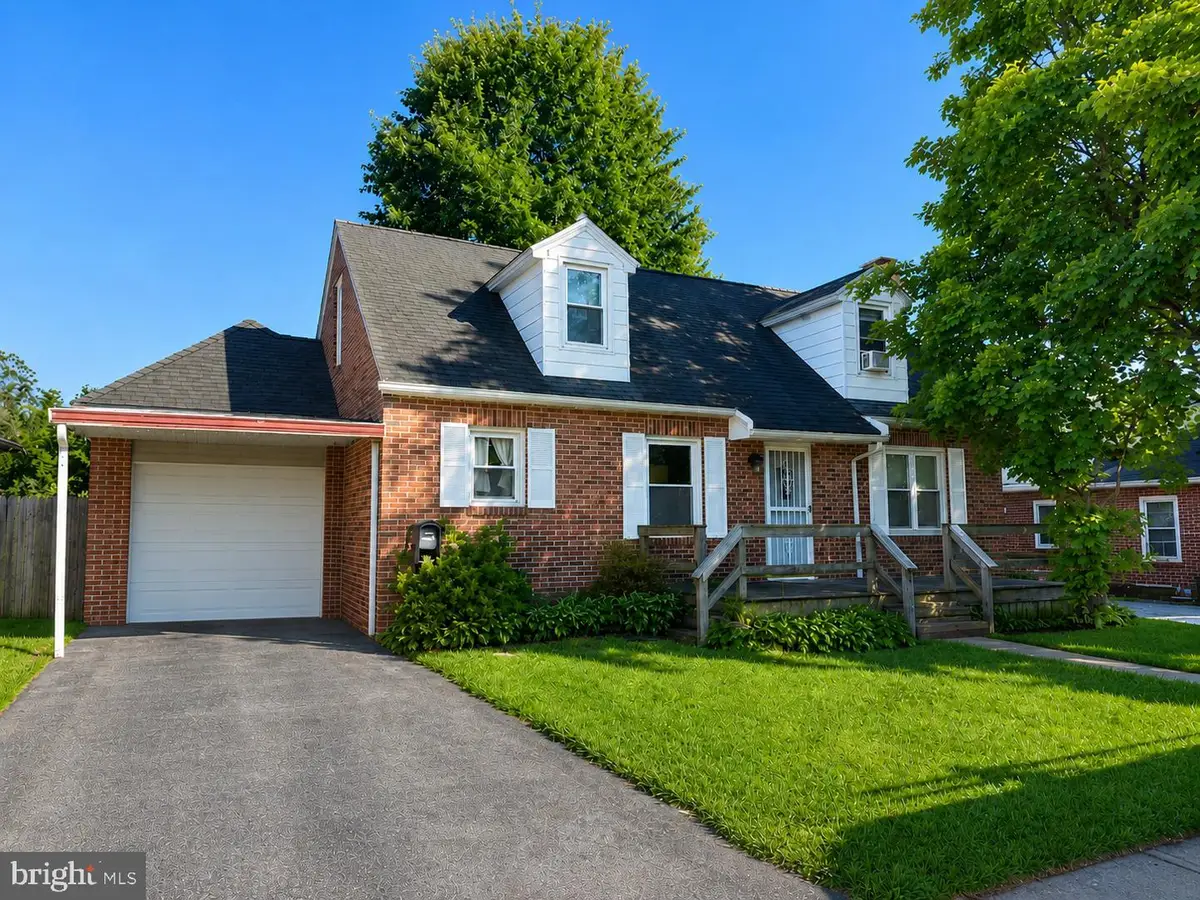 56 Mayfield St, Dover, PA 17315 - #1