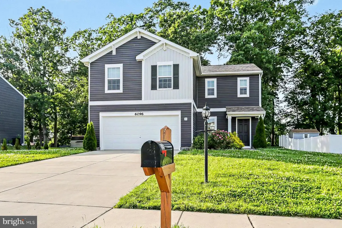 6096 Deborah Dr, Spring Grove, PA 17362 - #1