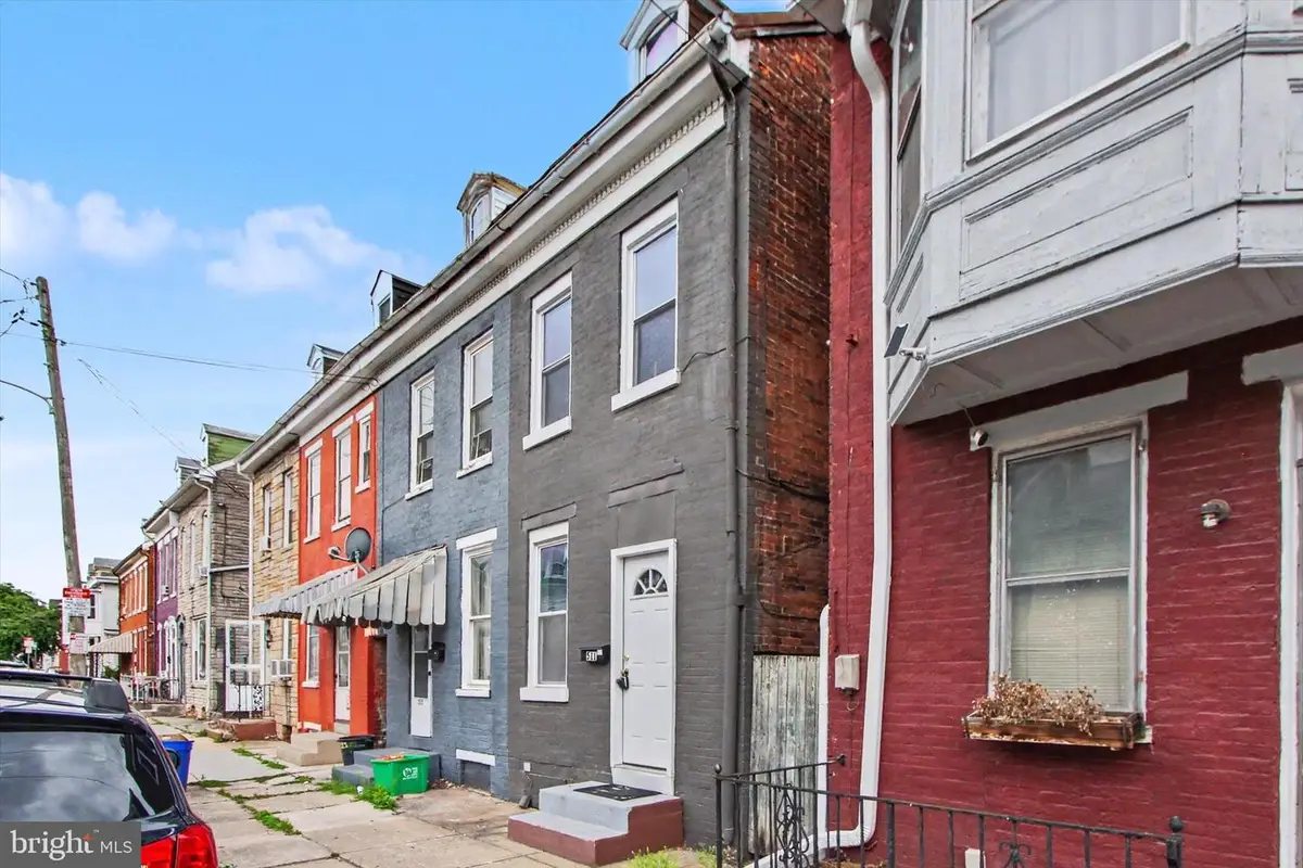 511 W Philadelphia St, York, PA 17401 - #1