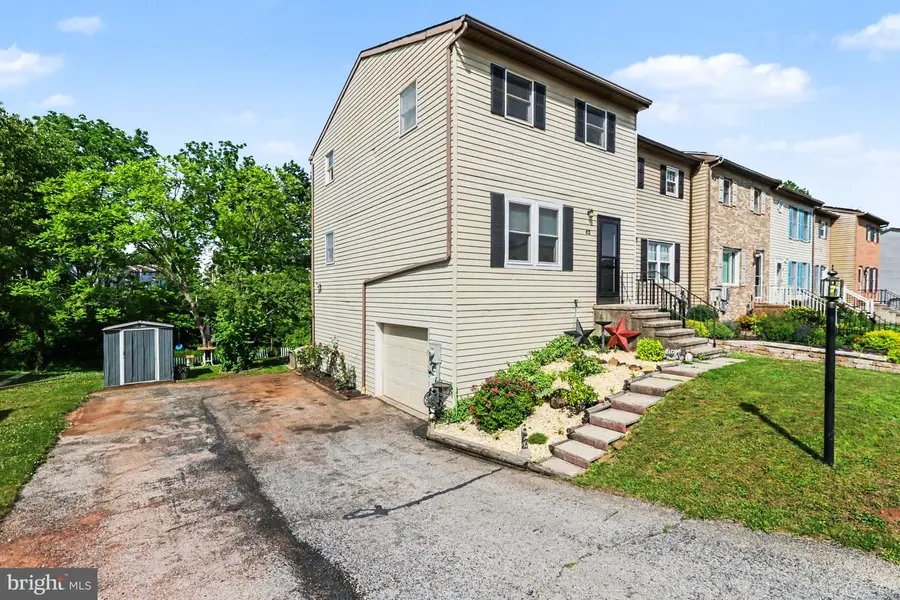 52 N Conley Ln, Etters, PA 17319 - #2