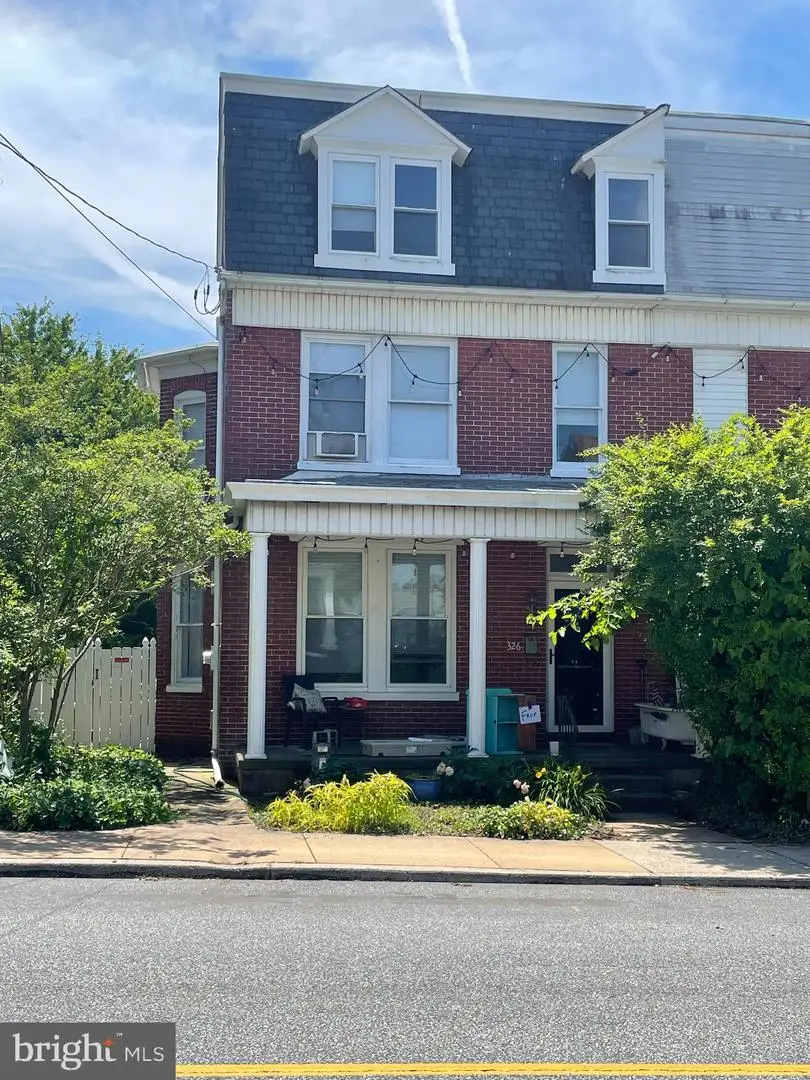 326 W Main St, Dallastown, PA 17313 - #1