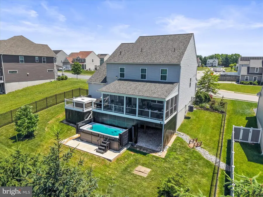 100 Hollyhock Dr, Manchester, PA 17345 - #3