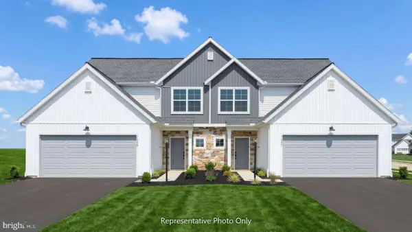 7483 Saint Patrick Ct, ABBOTTSTOWN, PA 17301
