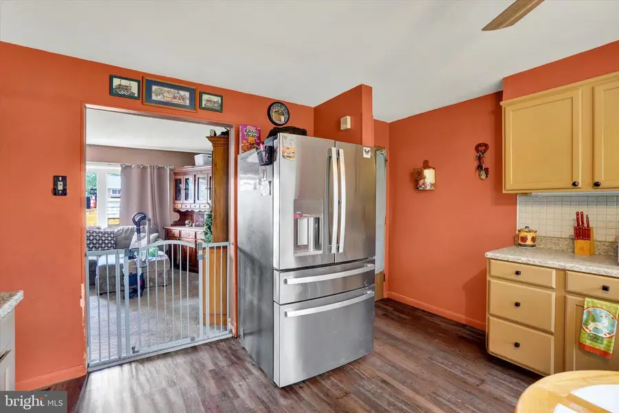 2504 Berkshire Ln, Dover, PA 17315 - #3