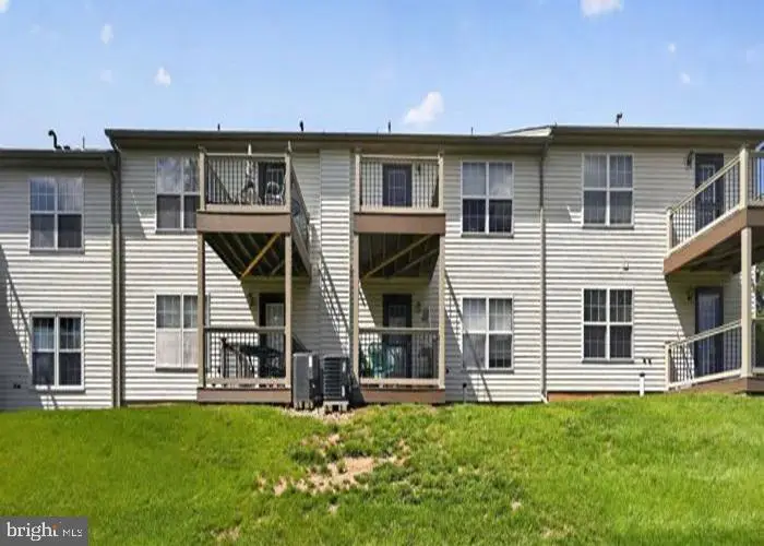 436 Buttonwood Ln #b, York, PA 17406 - #2