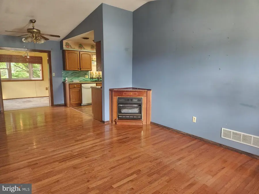 23 Furman Rd, Dillsburg, PA 17019 - #3