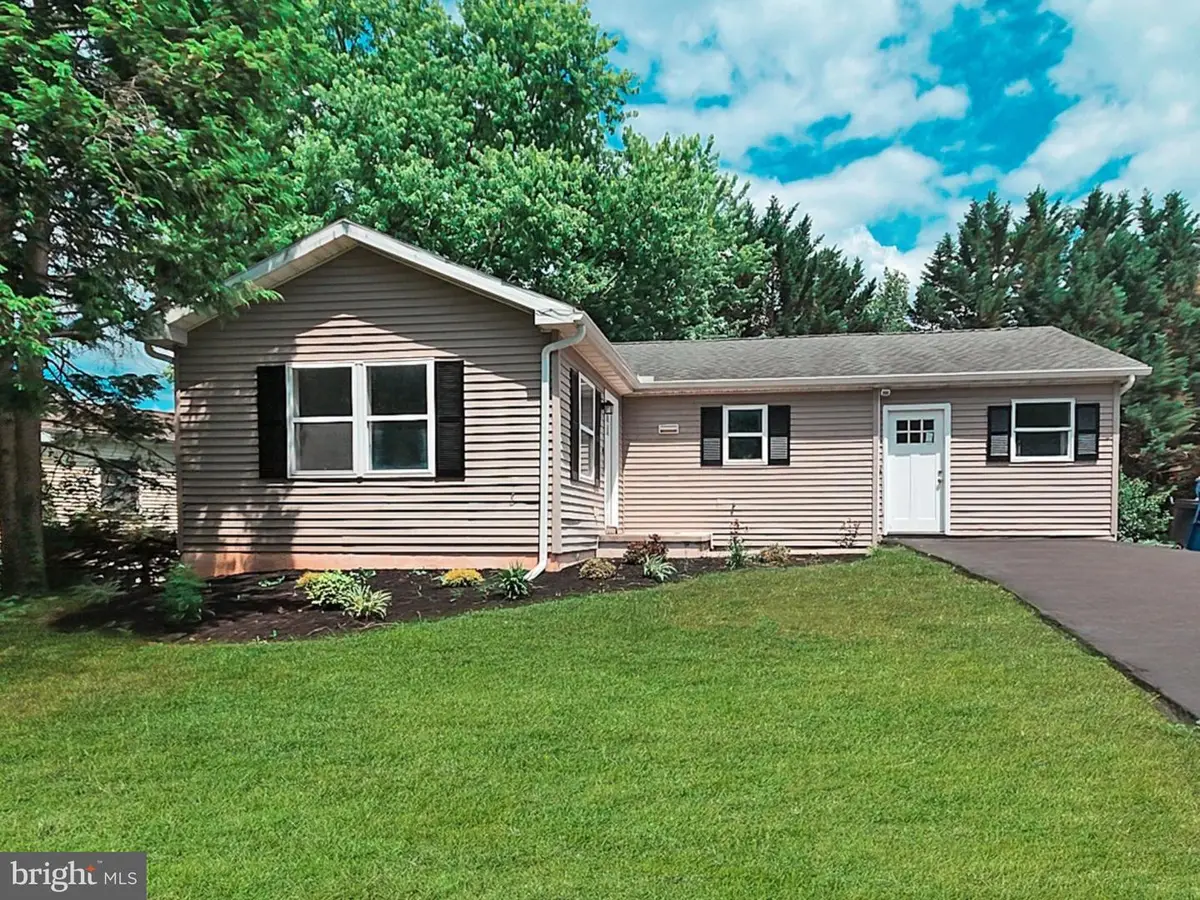 55 Shawnee Trl, York Haven, PA 17370 - #1