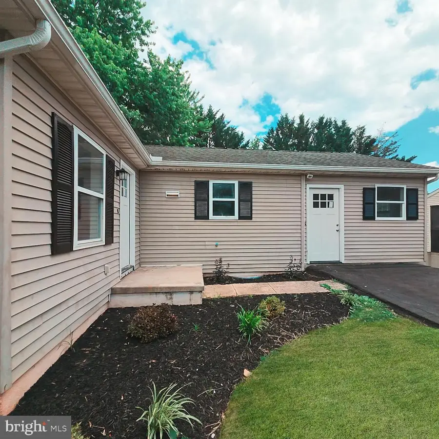 55 Shawnee Trl, York Haven, PA 17370 - #3