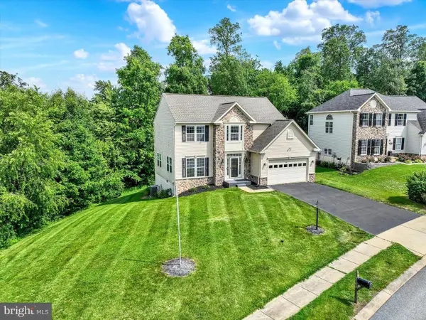 3553 Hardwood Ter, SPRING GROVE, PA 17362