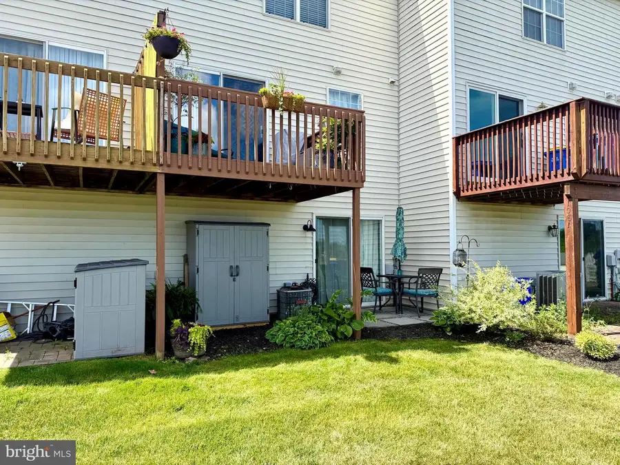 1079 Hearthridge Ln, York, PA 17404 - #3