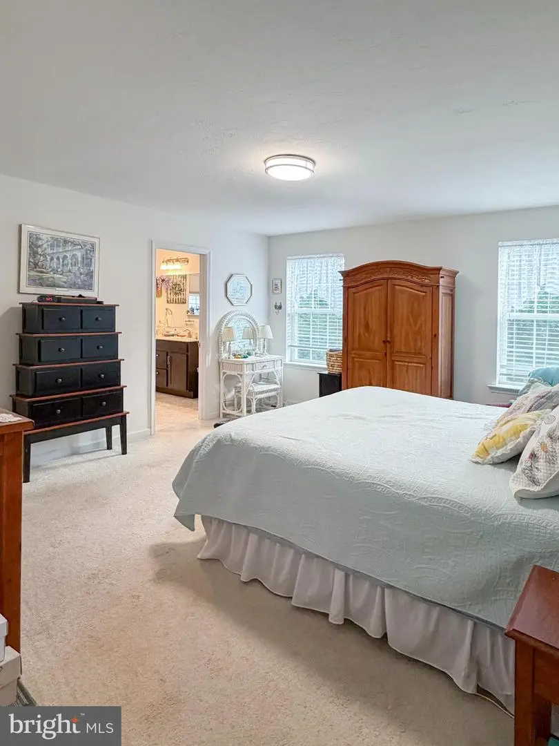 43 Huntmaster Dr, Hanover, PA 17331 - #3