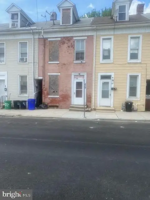 439 E Walnut St, York, PA 17403 - #1