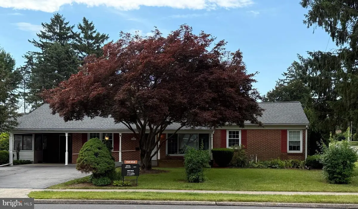 113 Grant Dr, Hanover, PA 17331 - #1