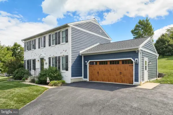 14057 Line Rd, NEW FREEDOM, PA 17349