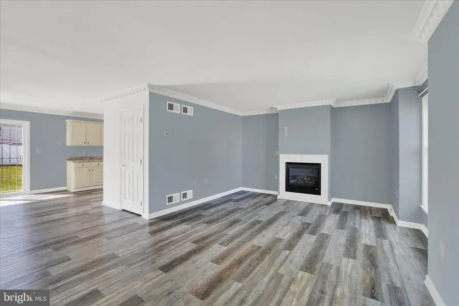 80 Jewel Dr, York, PA 17404 - #2