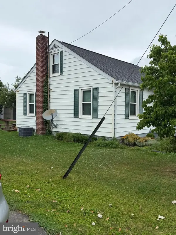 302 Wirt Avenue, HANOVER, PA 17331