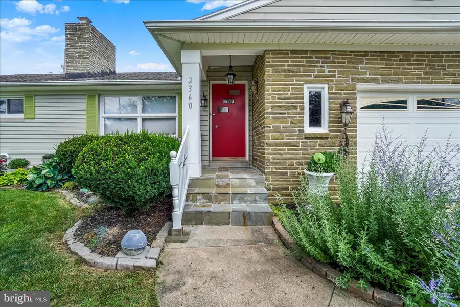 2360 Loucks Rd, York, PA 17408 - #2