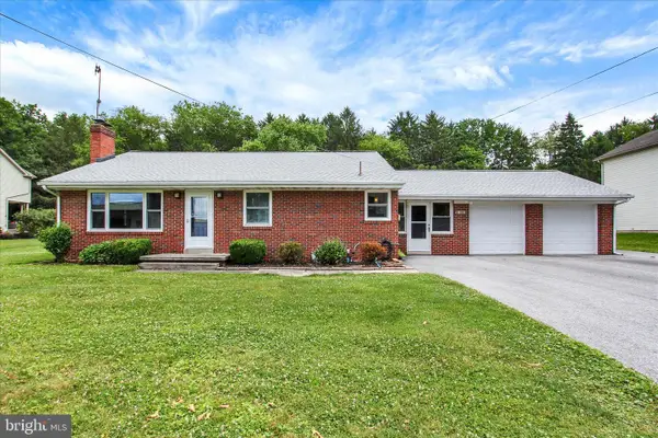 1803 Dubs Church Rd, HANOVER, PA 17331