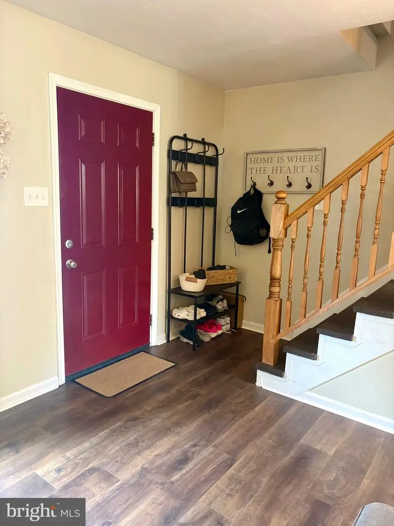 220 Boxwood Rd, Manchester, PA 17345 - #2