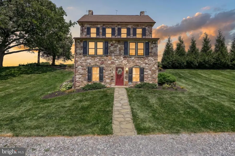 2415 Clearview Ln, Spring Grove, PA 17362 - #2