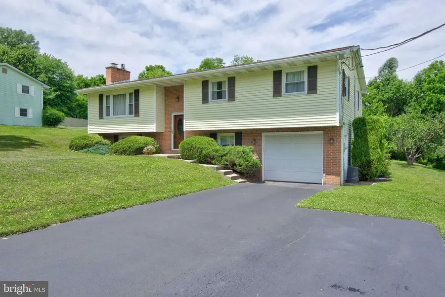 55 River Rd, York Haven, PA 17370 - #2