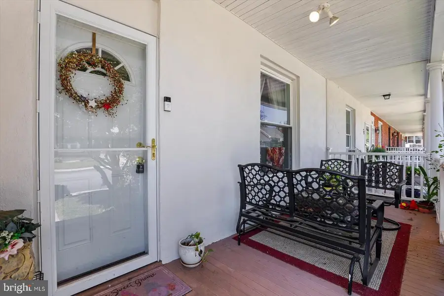 80 S 4th St, Mount Wolf, PA 17347 - #2