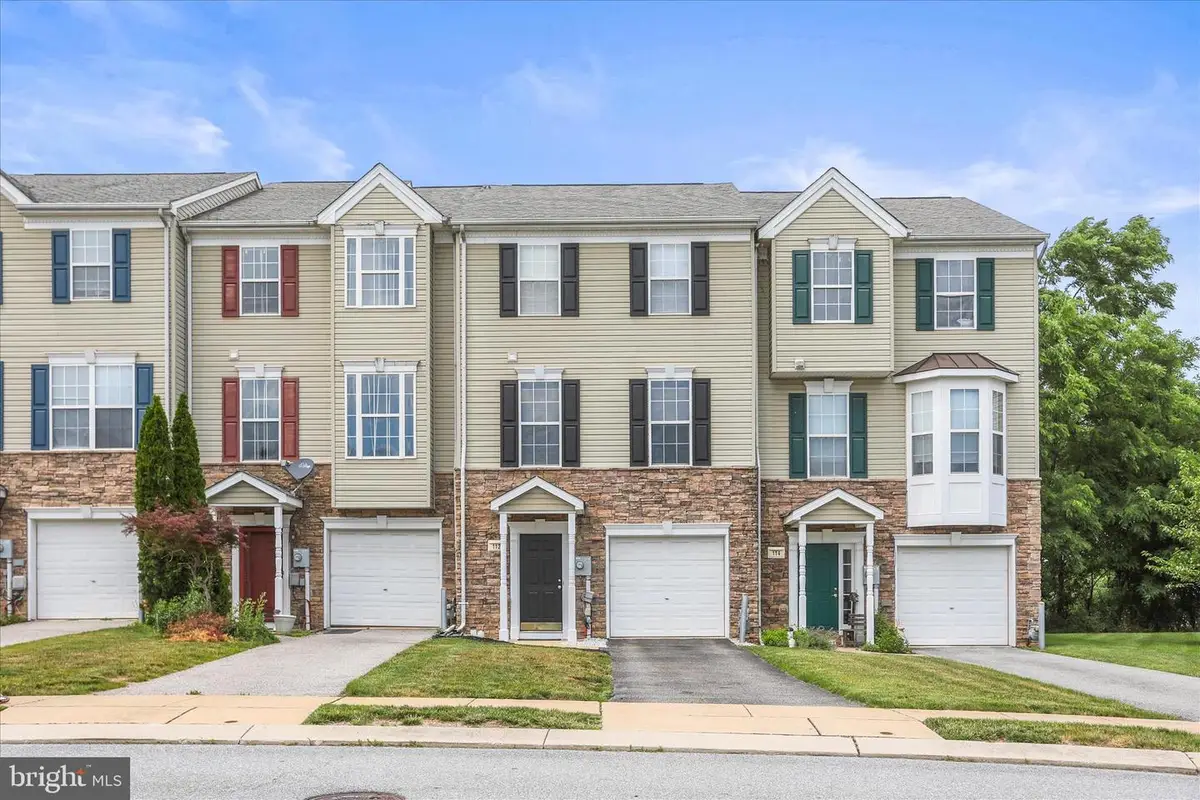112 Bruaw Dr, York, PA 17406 - #1