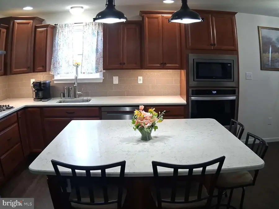 316 Hollyhock Dr, Manchester, PA 17345 - #3