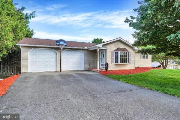 1708 Manor Rd, WINDSOR, PA 17366