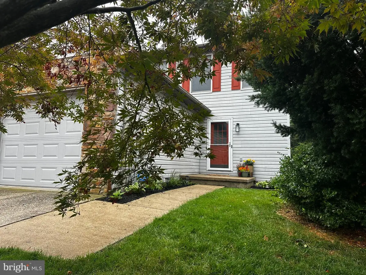 436 Springbrook Ct #e1, Hanover, PA 17331 - #1