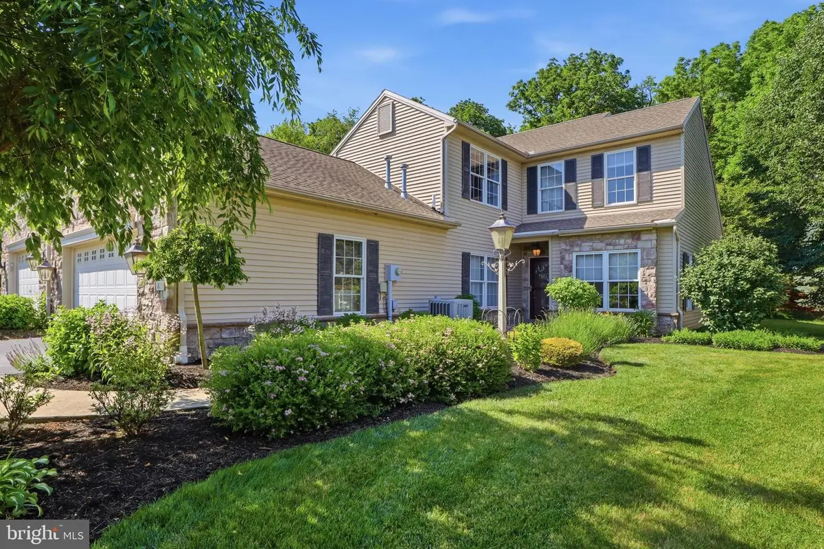 1823 Stone Hill Dr, York, PA 17402 - #1