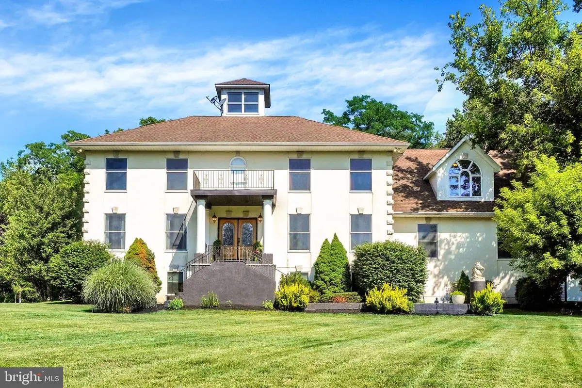 7b Heritage Farm Dr, New Freedom, PA 17349 - #1