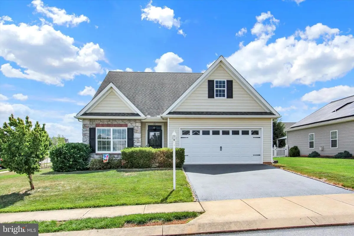 15 Evan Dr, York, PA 17404 - #1