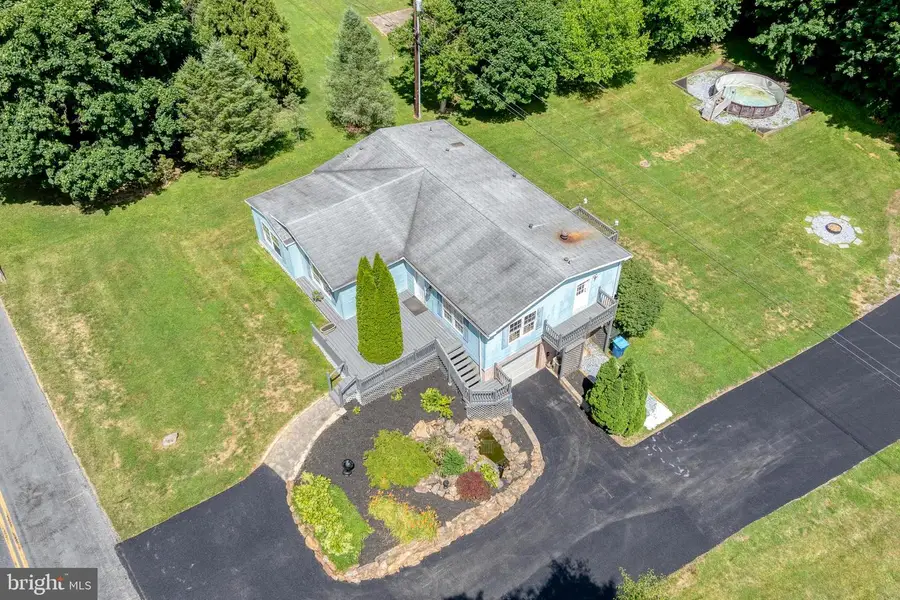 69 Gilbert Rd, Red Lion, PA 17356 - #2