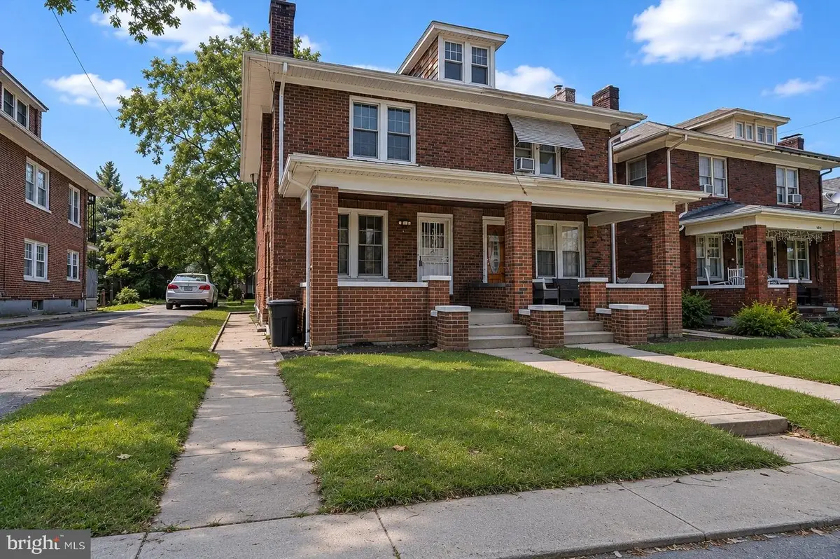 40 N Hartman St, York, PA 17403 - #1