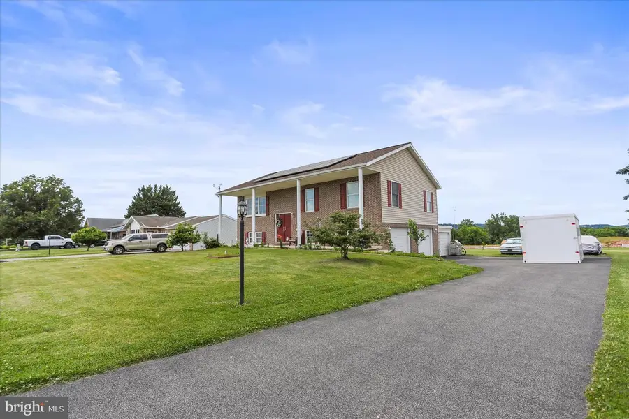 2440 Belair Dr, Dover, PA 17315 - #3