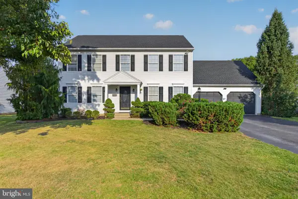 3076 Jodi Ln, DOVER, PA 17315