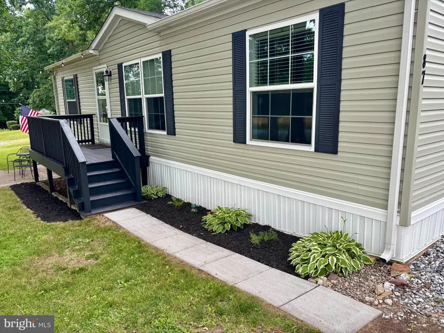 87 Mobile Dr, Thomasville, PA 17364 - #3
