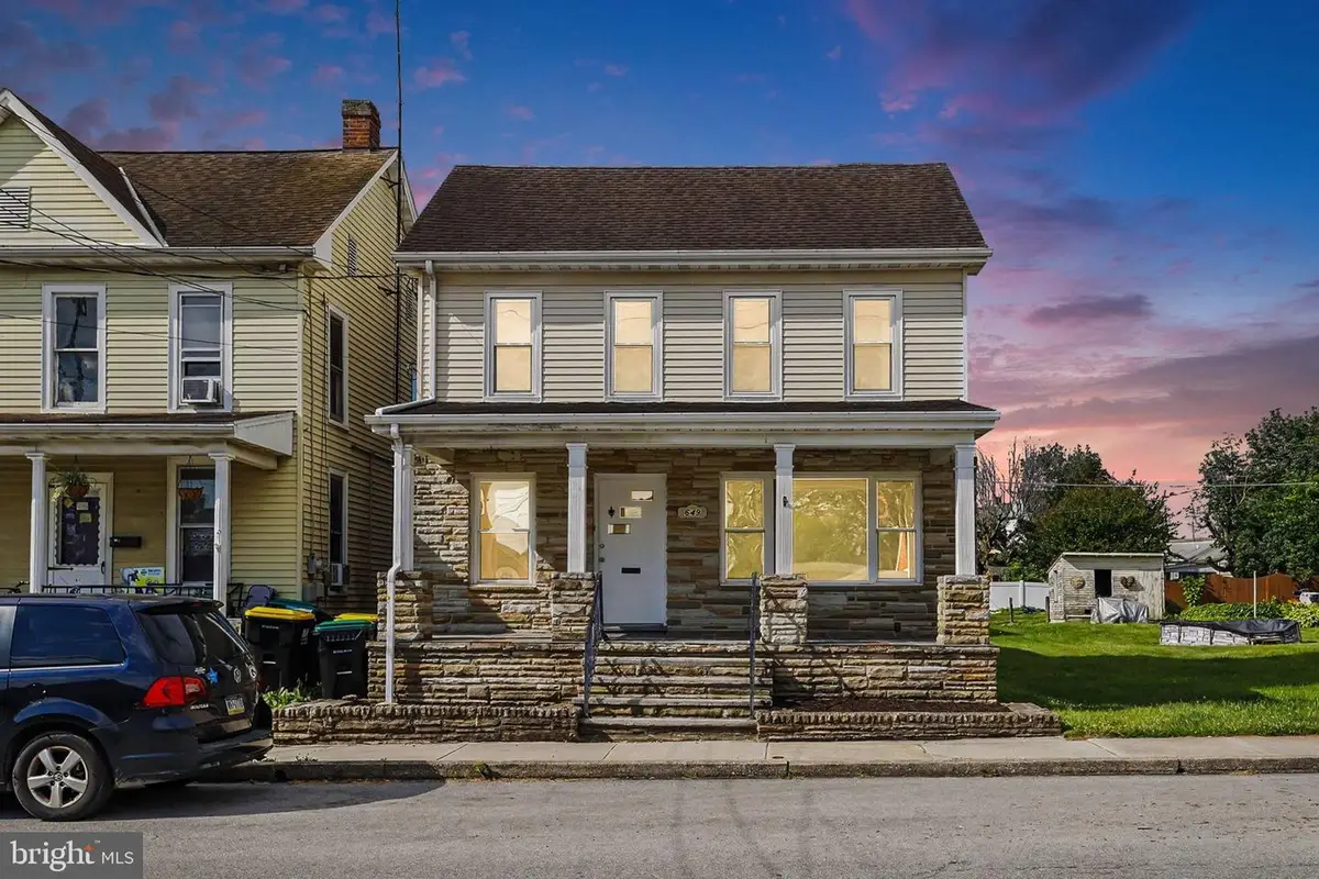 649 Baer Ave, Hanover, PA 17331 - #1