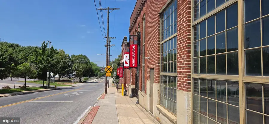 158 S Pershing Ave, York, PA 17401 - #3