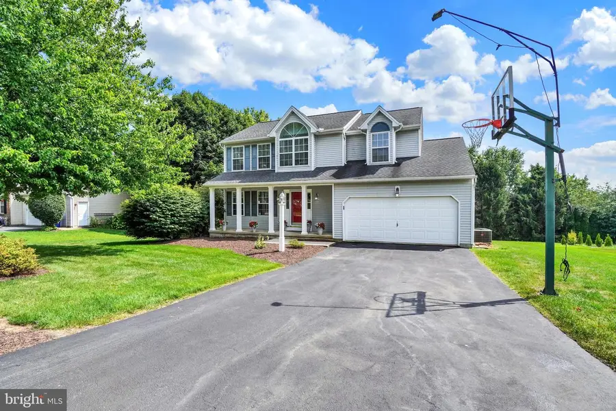 118 Charles Ave, Stewartstown, PA 17363 - #2
