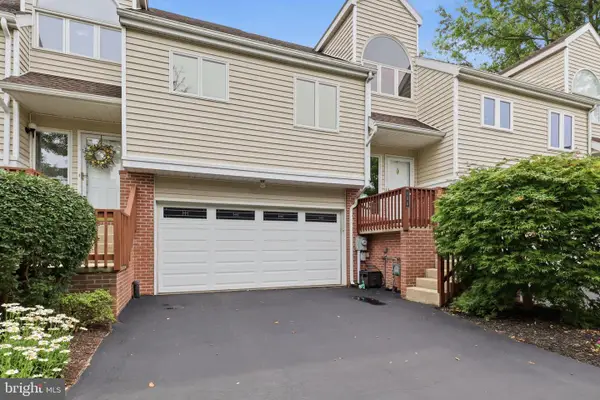 186 Greenleaf Rd, YORK, PA 17406