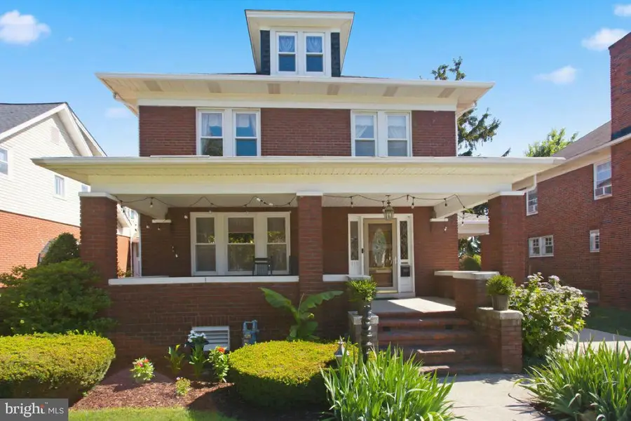 310 Baer Ave, Hanover, PA 17331 - #2