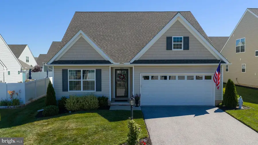 235 Dylan Dr, York, PA 17404 - #2