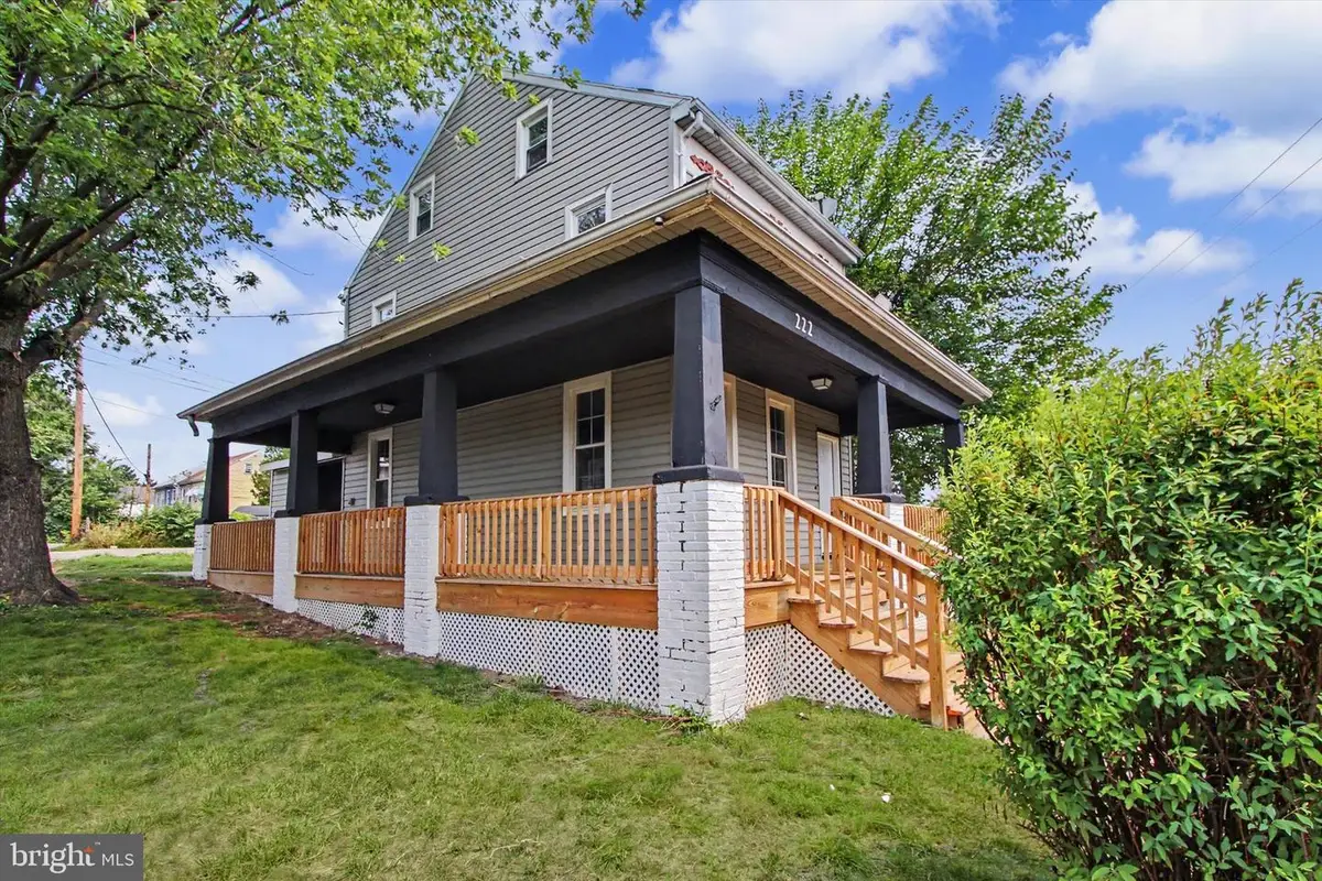 222 Cottage Hill Rd, York, PA 17401 - #1