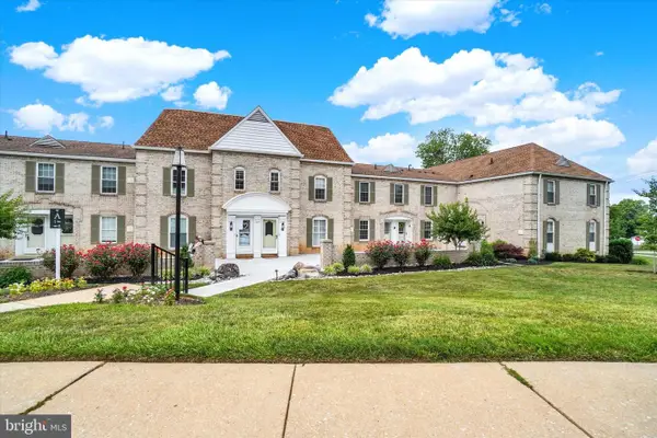 1000 Country Club Rd, YORK, PA 17403