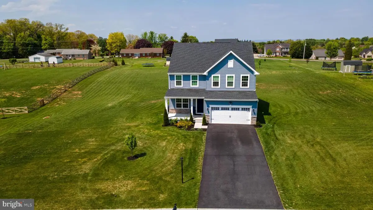 49 Winifred Dr, Hanover, PA 17331 - #1